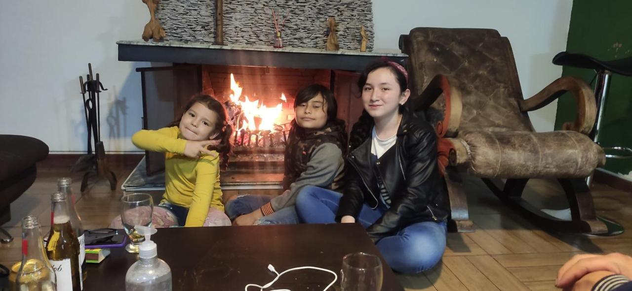 Acogedor Hostal Usaquen La Parada Del Tren Bogota Bagian luar foto