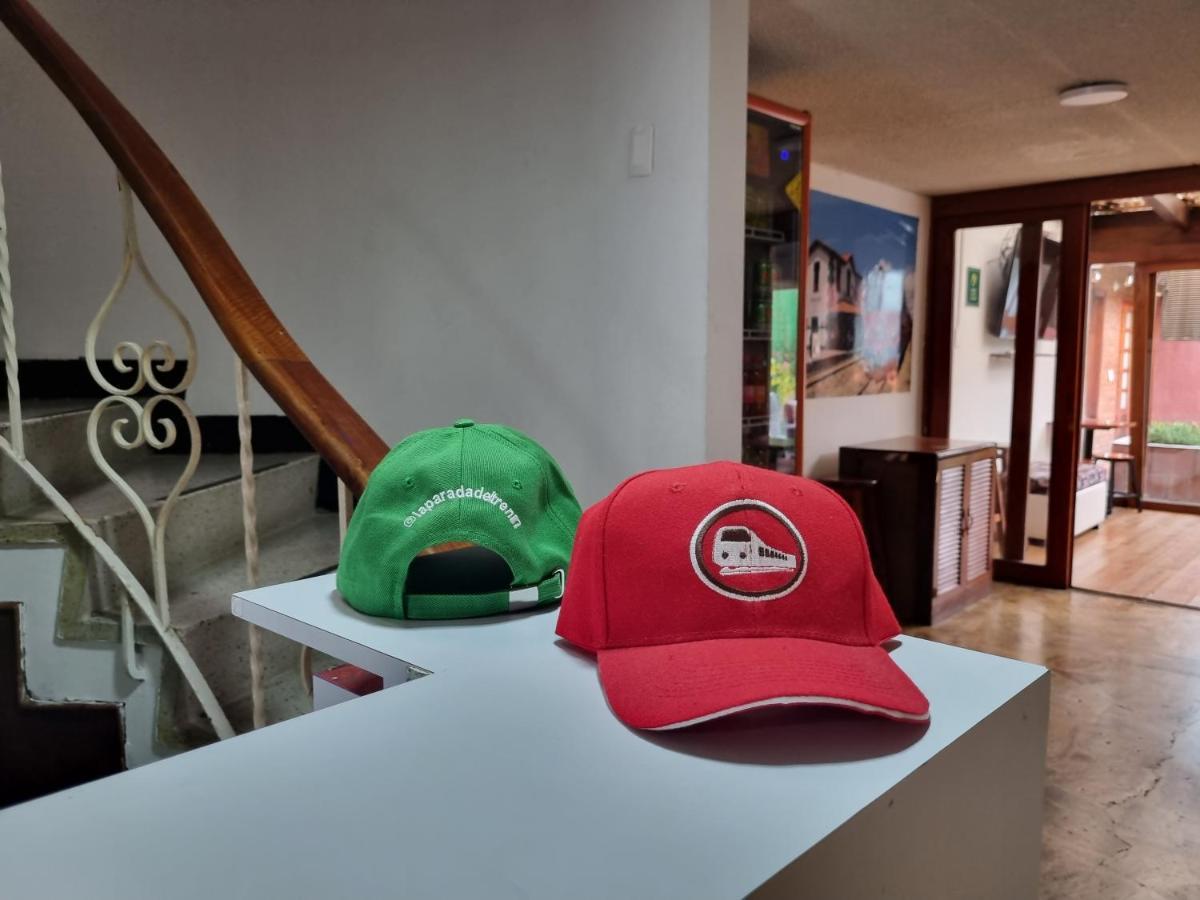 Acogedor Hostal Usaquen La Parada Del Tren Bogota Bagian luar foto
